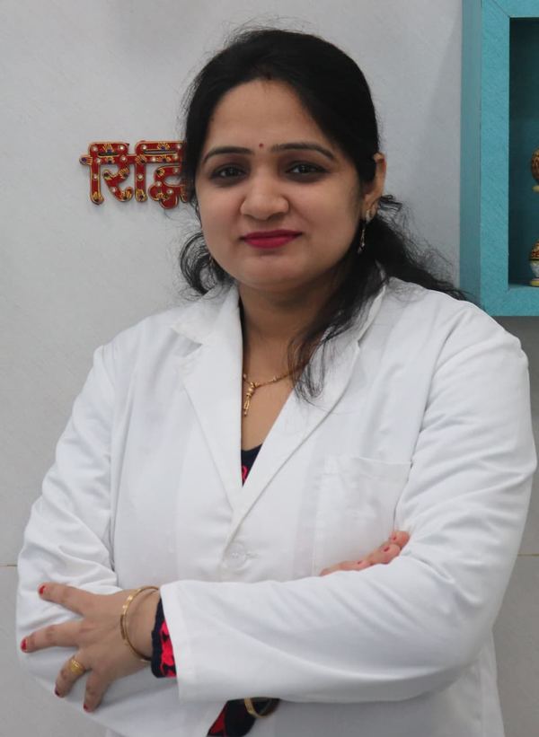 Dr. Shweta Kalra, Cosmetic Dentist